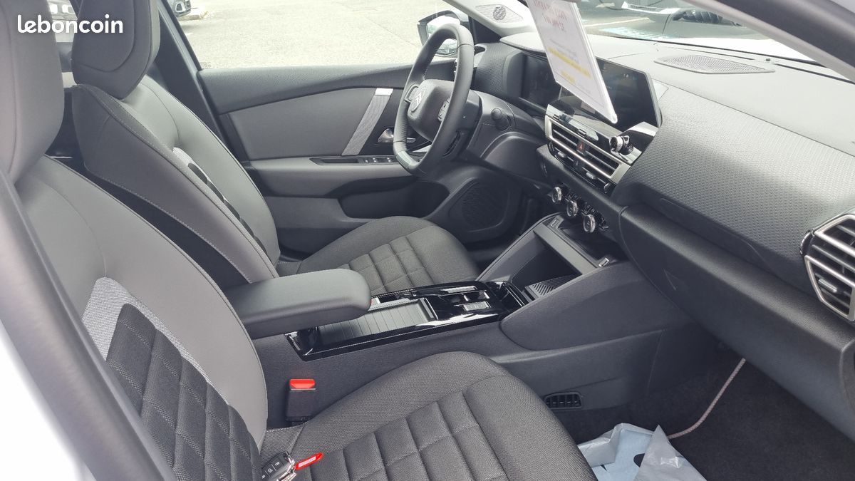 CITROEN C4 Hybride 145 e-DCS6 Collection (image 16)