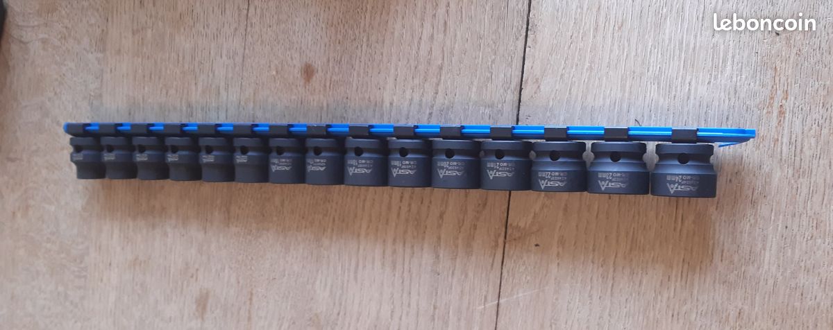 Jeu de 15 douilles extra courtes à chocs sur réglette 1/2", Cr-Mo A-SS (image 1)
