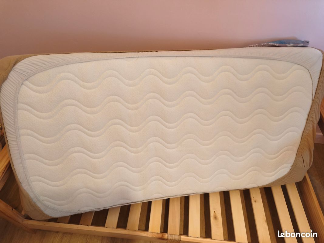 Lit enfant en bois et matelas aloe vera70*140 (image 4)