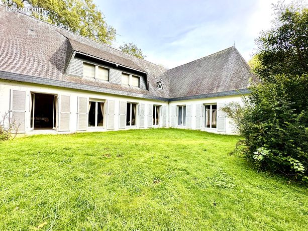 Maison 11 pièces 350 m²