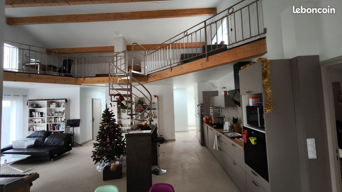 Maison 4 pièces 100 m² · à Calvisson · 100 m² · 1 350 €/mois