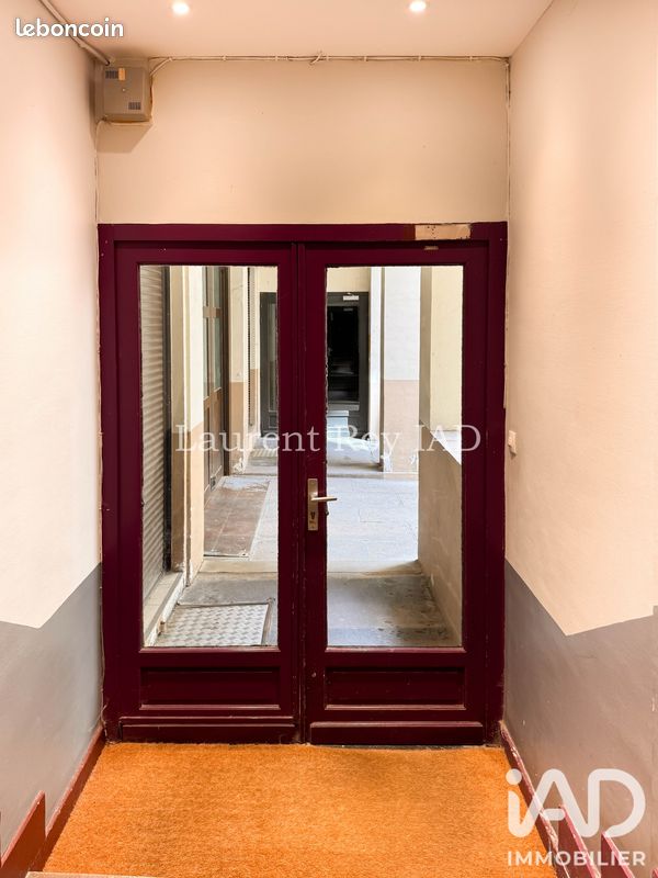Studio 1 pièce 11 m² (image 12)