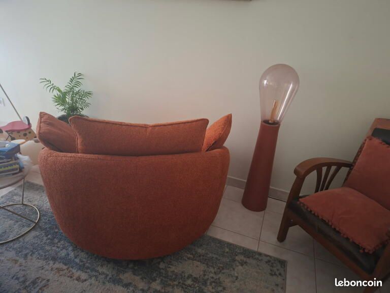 Magnifique fauteuil de la Maison XXL en parfait état (image 1)