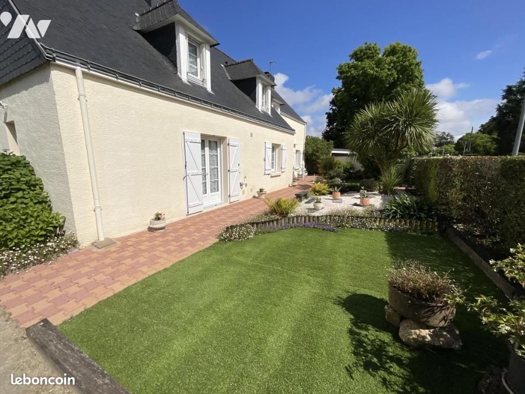 Maison 8 pièces 180 m² · à Nantes · 180 m² · 493 920 €