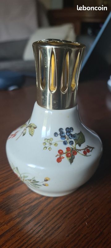 ANCIENNE LAMPE BERGER Faïence Émaux Longwy bleu craquelé Décor Floral EUR 90,00 - FR ANCIENNE LAMPE BERGER Faïence Émaux Longwy bleu craquelé Décor Floral EUR 90,00 - FR
