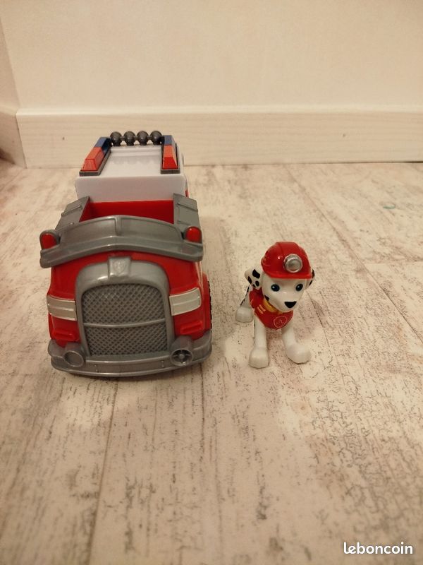 Véhicule et figurine de Marcus de la Pat patrouille (image 2)