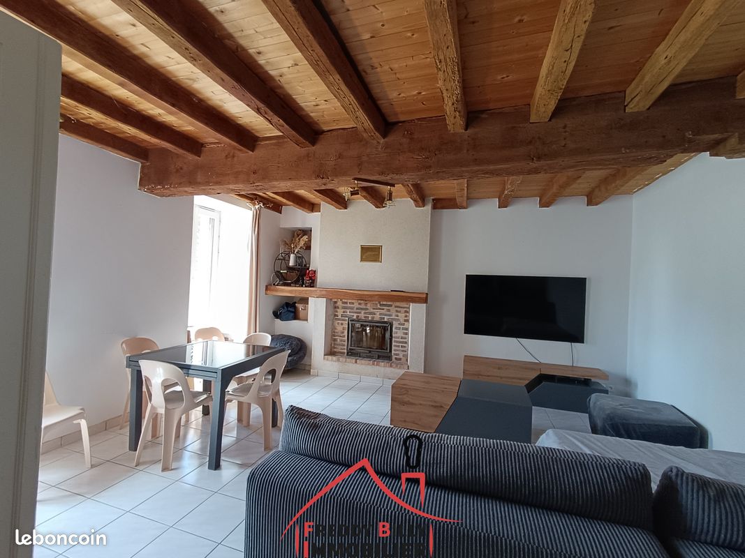 Maison 4 pièces 114 m² · à Voulmentin · 114 m² · 152 975 €
