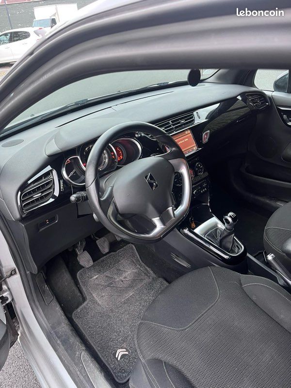 Ds3 (image 2)
