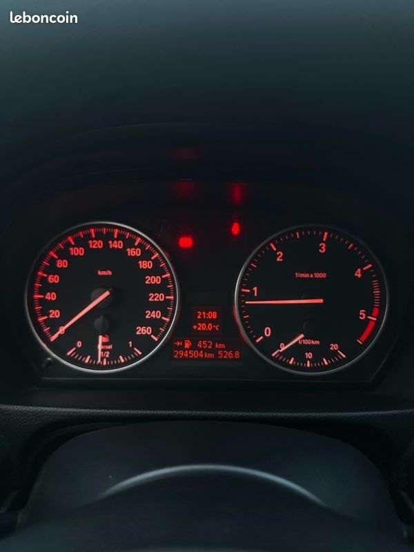 BMW Série 3 E90 320d (image 1)