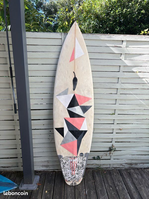 Surf 6’ Joan duru (image 1)