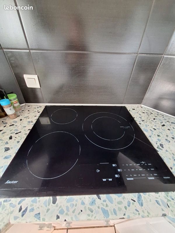 Plaque à induction (image 1)