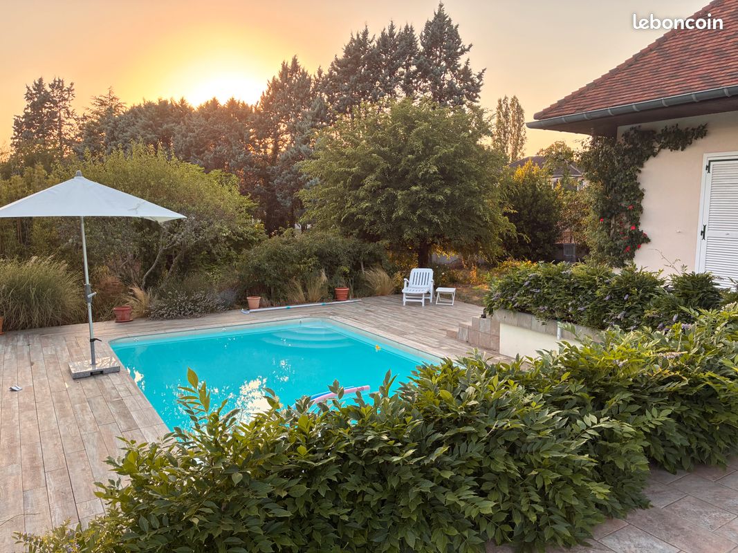 Maison 8 pièces 277 m² · à Romorantin-Lanthenay · 277 m² · 340 000 €