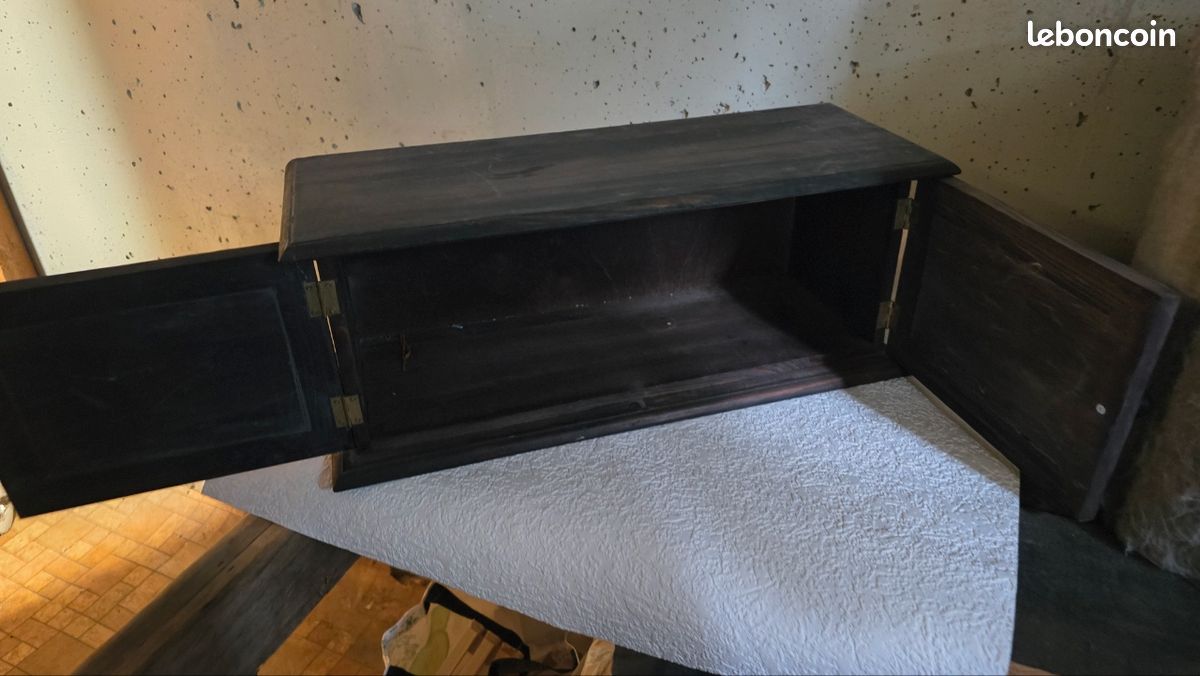 Petit meuble 2 porte (image 3)