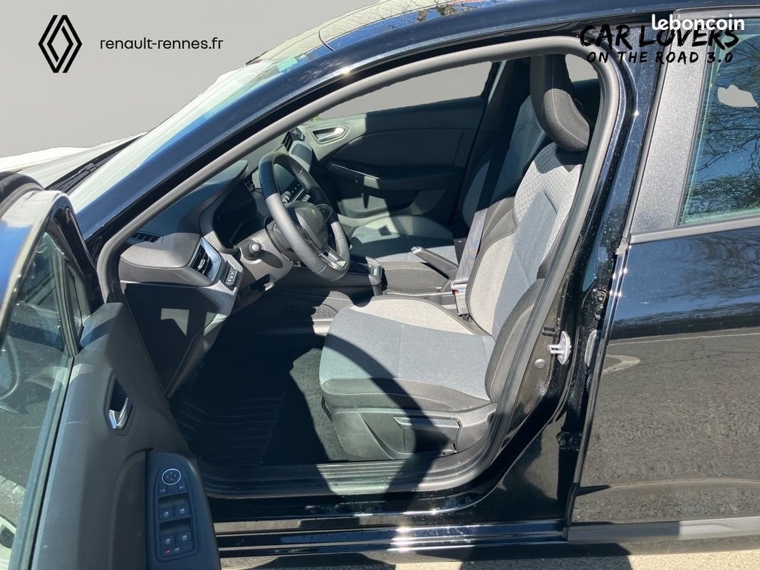 RENAULT Clio E-Tech full hybrid 145 ch GSR2 Evolution (image 7)
