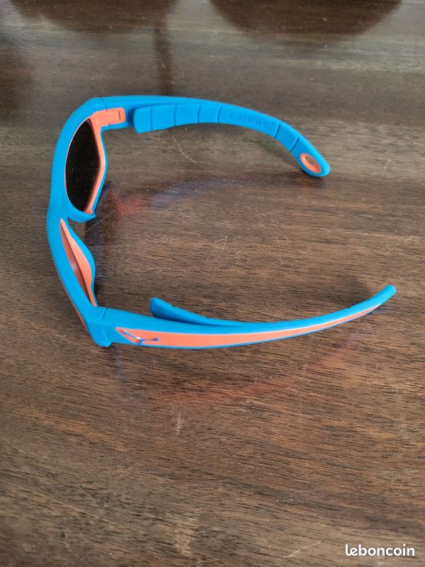 Lunette de soleil enfant (image 2)