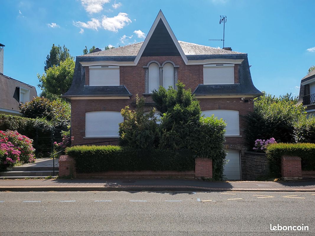 Maison 6 pièces 163 m² · à Marcq-en-Baroeul · 163 m² · 990 000 €
