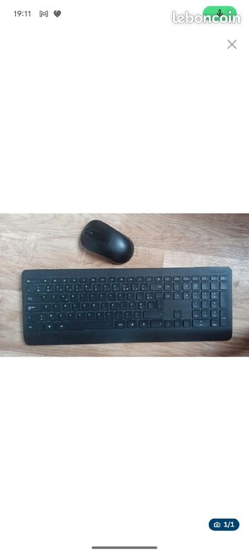 Clavier et souris d'ordinateur (image 1)