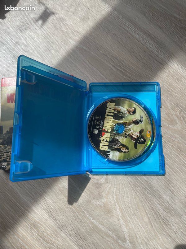 Walking dead saison 1 blu-ray (image 2)