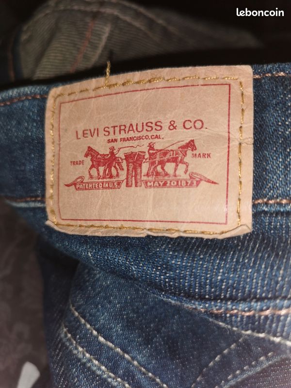 Levi's 524 too superlow flare (image 1)