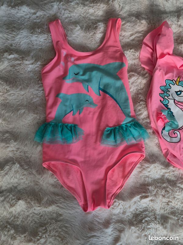 Lot maillots de bain fille 10 ans (image 3)