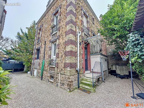 Maison 9 pièces 143 m²
