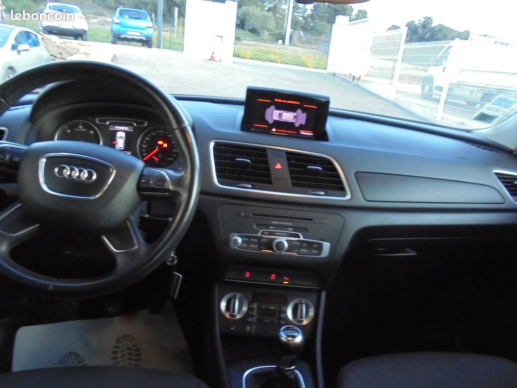 Audi q3 2.00 tdi ambiente (image 4)