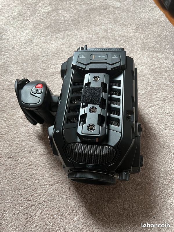 Vente Blackmagic URSA mini pro 4.6K, monture PL (image 2)