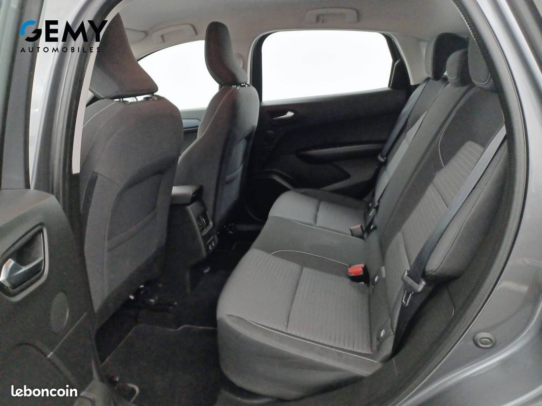 RENAULT Arkana E-Tech hybride 145 - 22 Equilibre (image 8)