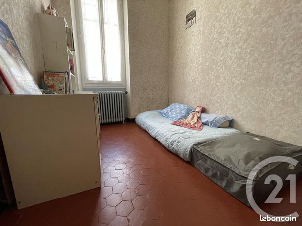 Maison 5 pièces 146 m² — 9
