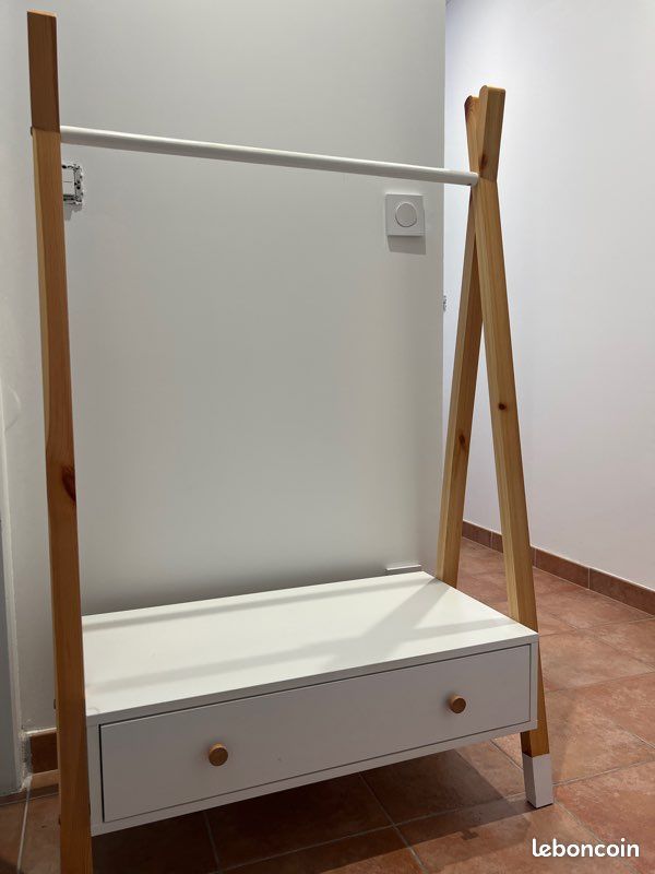 Porte vetement (image 1)