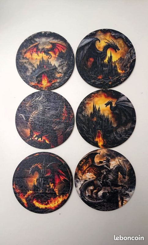 Ensemble Dé Sous Verres En Liège - France