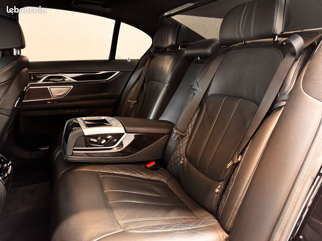 BMW SERIE 7 3.0 740 D 320 M-SPORT XDRIVE /SUIVI FULL BMW/PACK INNOVATION/PREMIERE CLASSE/ASSIST PLUS/ASSIST PRo (image 8)