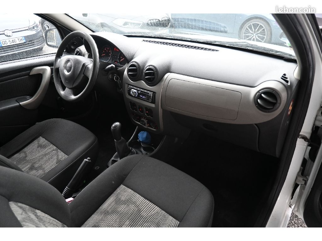 Dacia Sandero 1.4 MPI 75 GPL eco2 Ambiance (image 5)