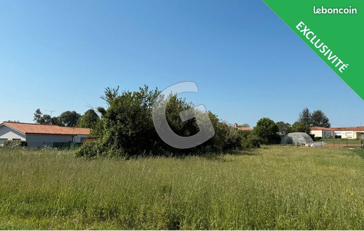Terrain 983 m² SAINT BENOIST SUR MER