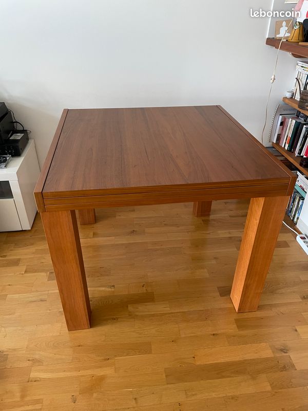 Table extensible placage noyer Boconcept (image 1)