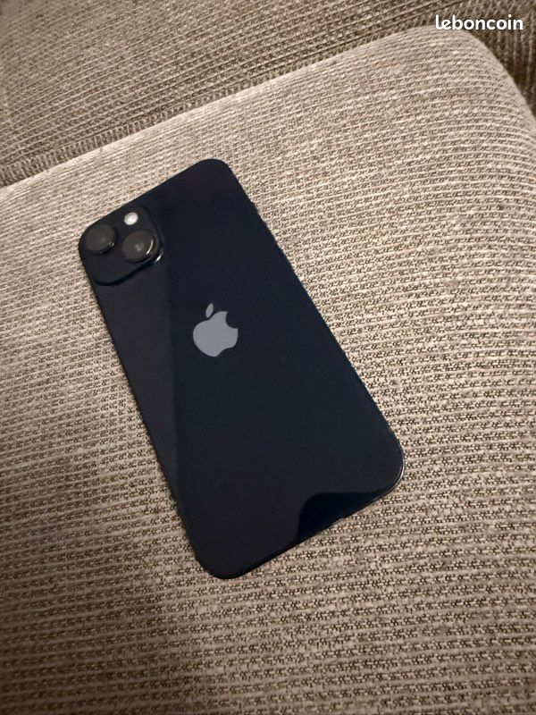 Apple iPhone 14 noir dans l'état pour pièces uniquement état nickel - Téléphones & Objets connectés