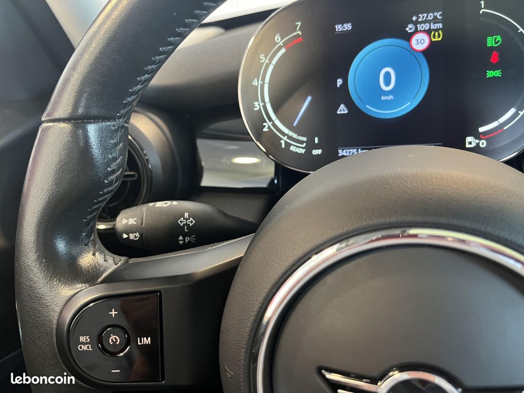 MINI Hatch 5 Portes Cooper 136 ch DKG7 Edition Premium Plus (image 15)