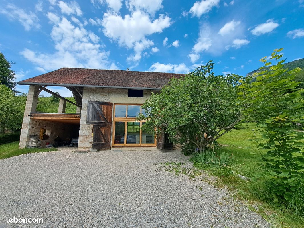 Maison 3 pièces 80 m² · à Saint-Christophe · 80 m² · 495 000 €