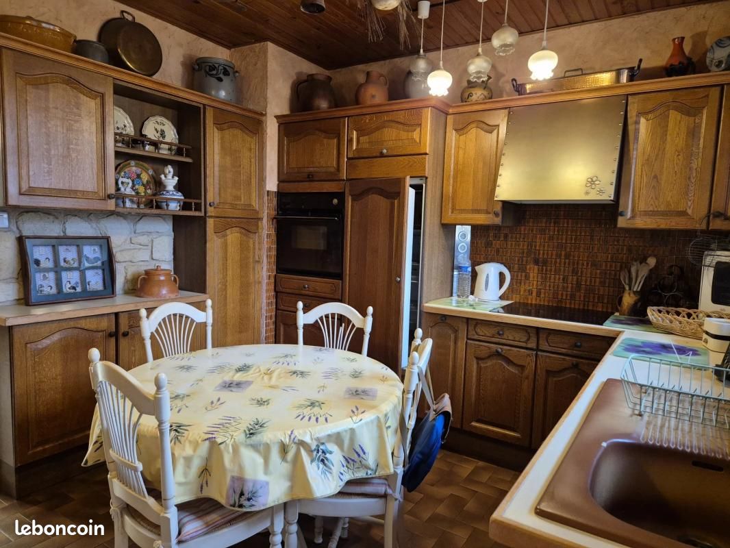 Maison 6 pièces 175 m² (image 2)