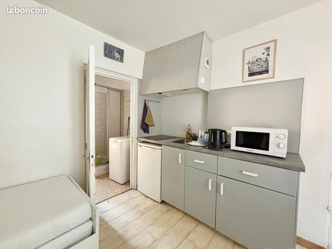 Appartement 1 pièce 17 m² · à Épernay · 17 m² · 350 €