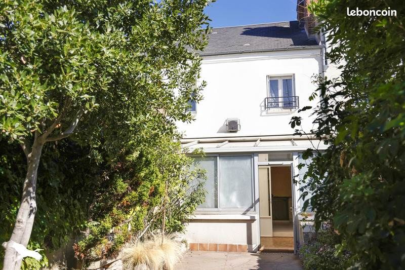 Maison 3 pièces 74 m² · à Tours · 74 m² · 272 896 €