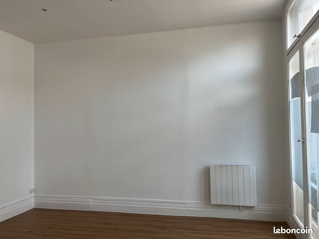 Appartement 1 pièce 26 m² · à Valenciennes · 26 m² · 550 €