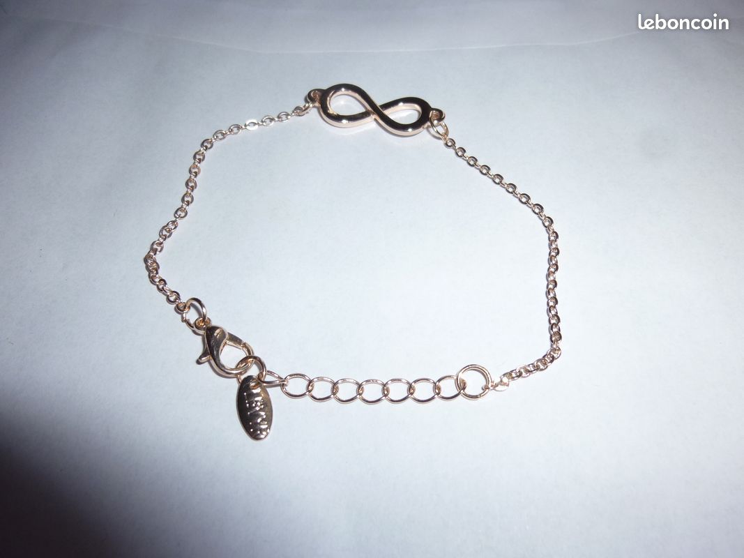 Bracelet (image 1)