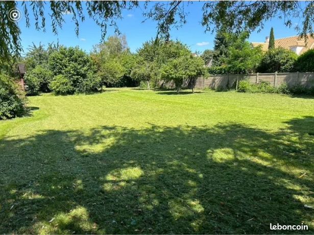 Terrain constructible 1009m2
