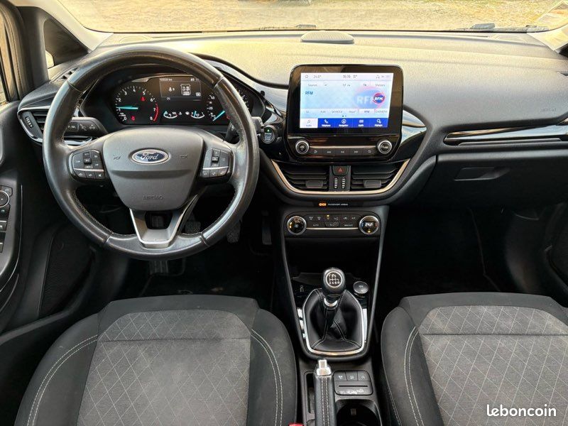 Ford fiesta Active (image 2)