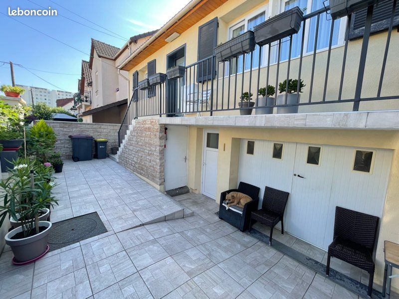 Maison 6 pièces 136 m² · à Bobigny · 136 m² · 410 000 €