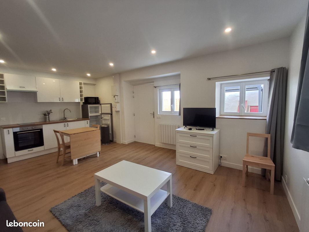 Appartement 1 pièce 29 m² · à Pierrelaye · 29 m² · 700 €/mois