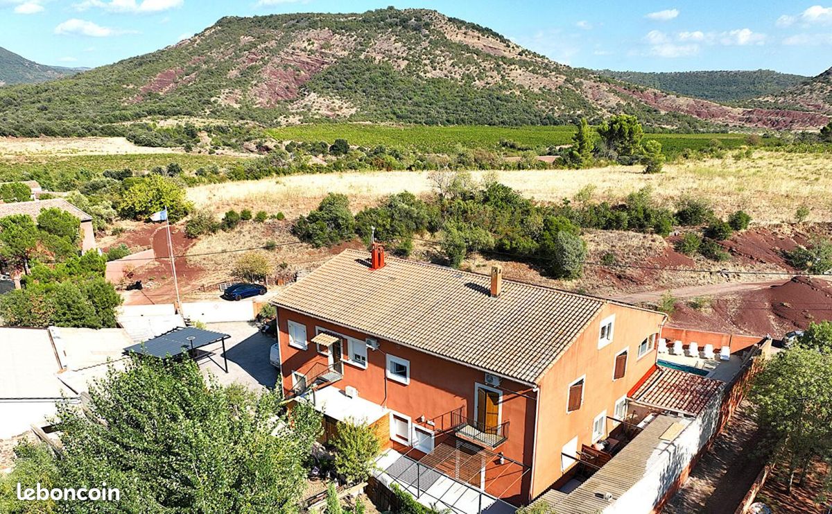 Maison 23 pièces 600 m² · au Bosc · 600 m² · 1 120 000 €