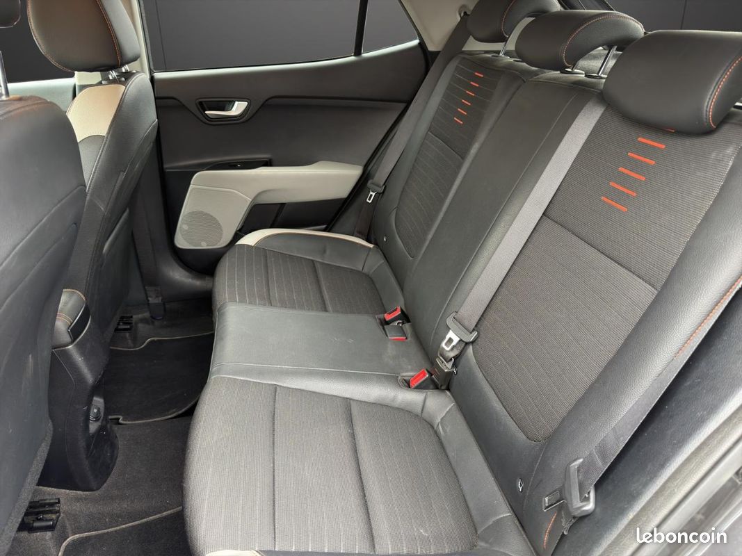 KIA STONIC 1.0 T-GDI - 120 - Stop&Go Design (image 13)