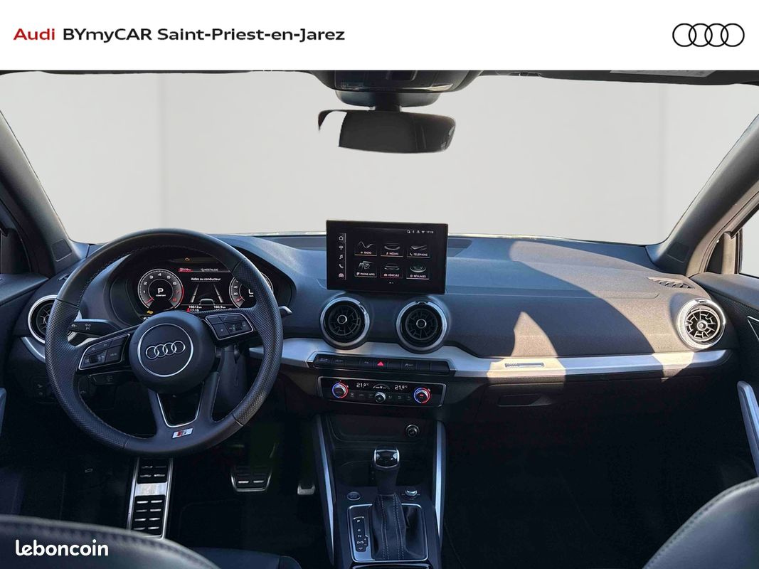 AUDI Q2 35 TFSI 150 S tronic 7 S line (image 9)